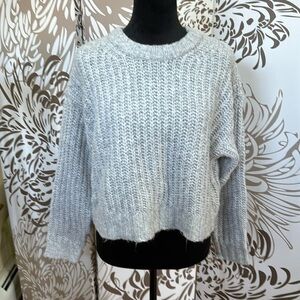 Cropped chunky sweater